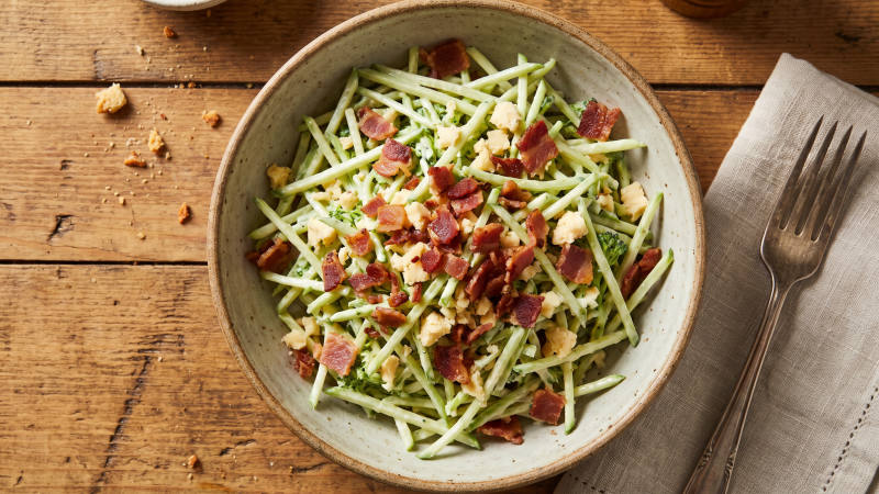 Smoky broccoli slaw